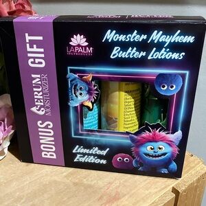 🧨LaPalm Spa Products 🙂NIB 4 count of the 8 Monster Mayhem Butter lotions